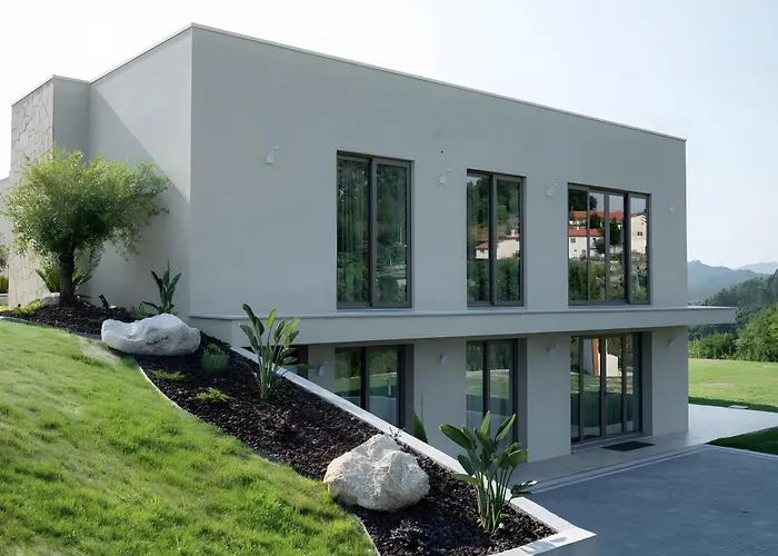 Quinta Dos Anjos - * Guilhofrei